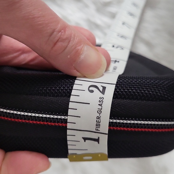 Black Nintendo Switch Carrying Case - Picture 9 of 9